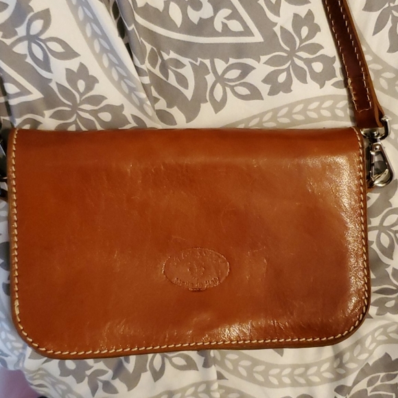 Brown leather crossbody handbag - Picture 2 of 7